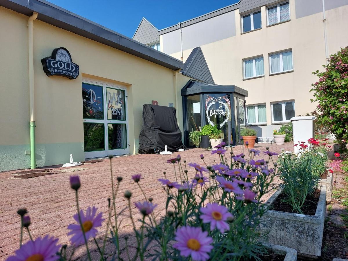 Contact Hotel Utah Beach Carentan - Anciennement Kyriad Exterior photo